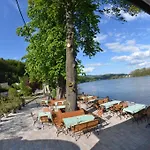Fischwirtshaus Landmotel Donaurast Motel 3*
