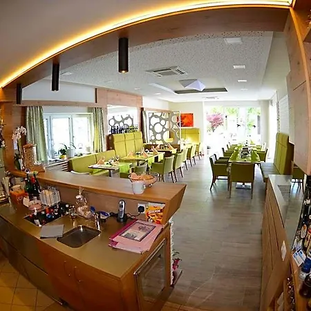 Motel Fischwirtshaus Landmotel Die Donaurast