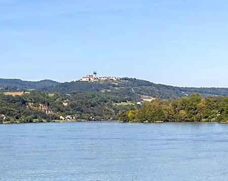 Fischwirtshaus Landmotel Die Donaurast 3*