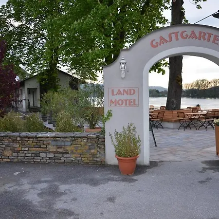 Fischwirtshaus Landmotel Donaurast 汽车旅馆 佩尔森贝格