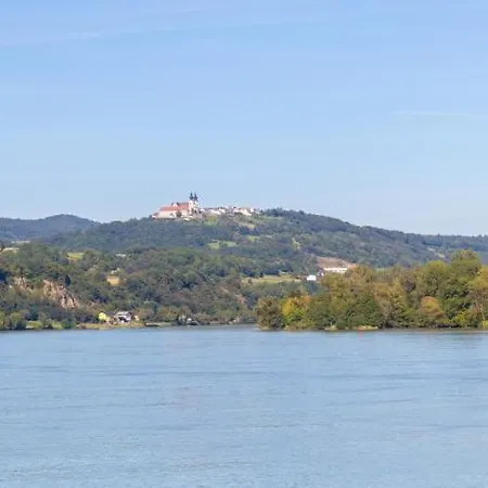 Fischwirtshaus Landmotel Donaurast Motel Persenbeug