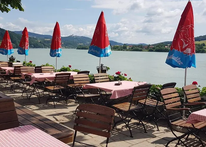 Motel Fischwirtshaus Landmotel Donaurast