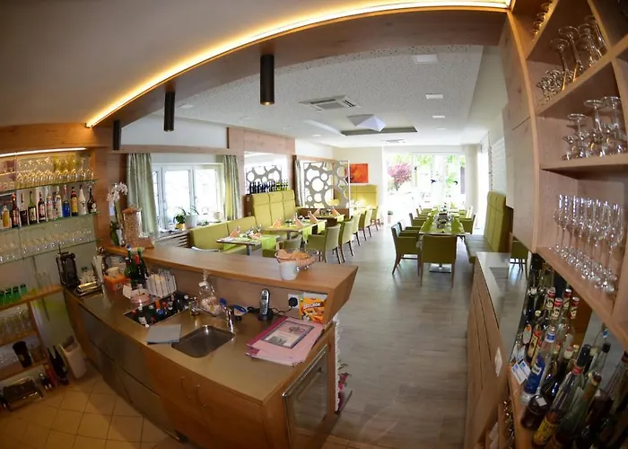 Fischwirtshaus Landmotel Donaurast 3*