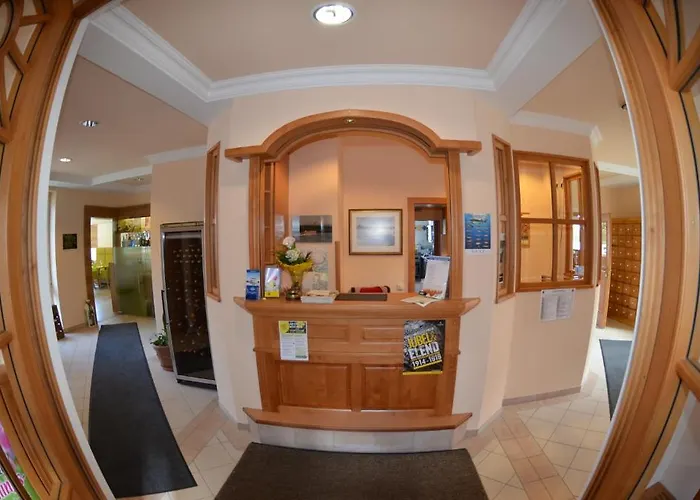 Fischwirtshaus Landmotel Donaurast Motel Persenbeug